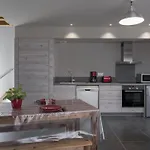 Scandinave Avec Vue Nature à - Fr-1-489-269 Chapeau